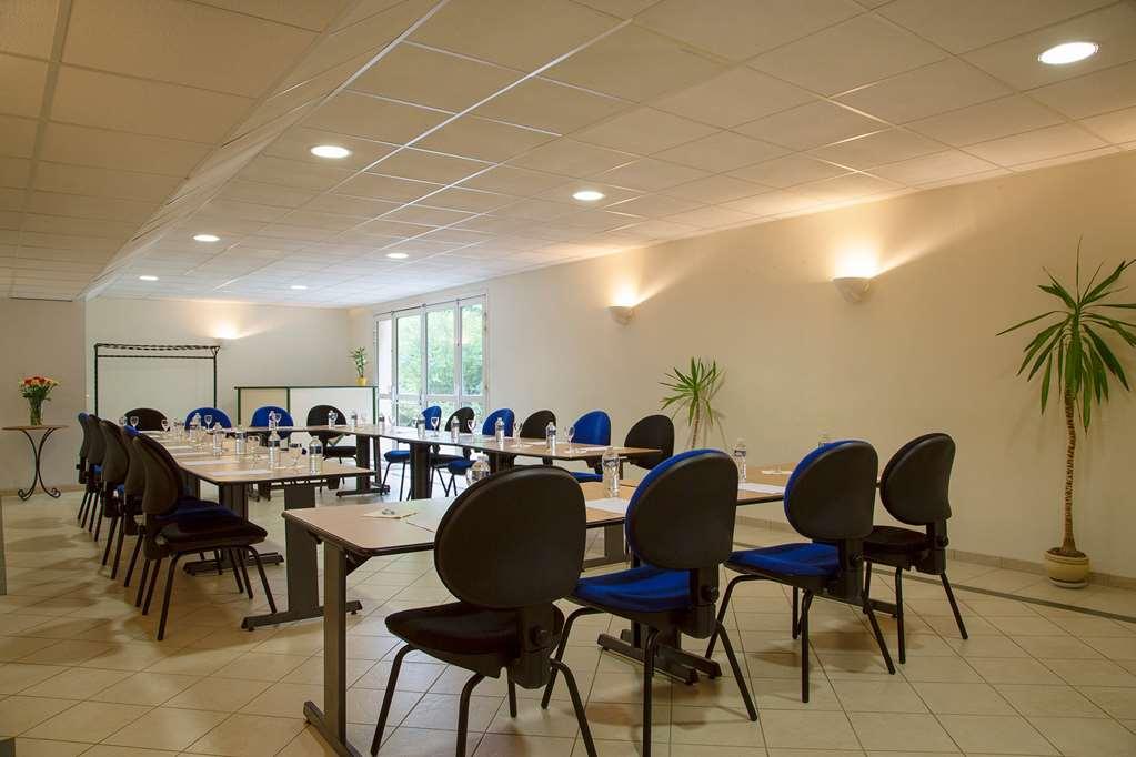 The Originals City, Clos De L'Orgerie ,Chateau Gonthier Amenities photo